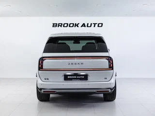 2025 Zeekr 9X 55 kWh (до 3.5 т), белый, 10590000 рублей, вид 5
