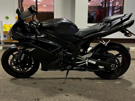 2007 Yamaha YZF-R1, чёрный, 700000 рублей, вид 2