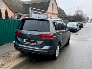 2019 Volkswagen Touran II, серый, 1800000 рублей, вид 3