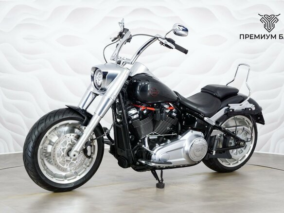2017 Harley-Davidson Fat Boy, чёрный, 1847000 рублей - вид 2