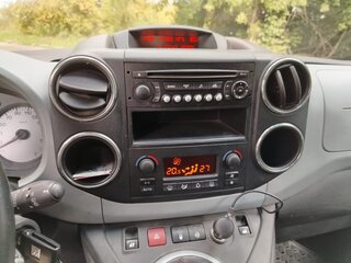 2012 Citroen Berlingo II, белый, 620000 рублей, вид 4