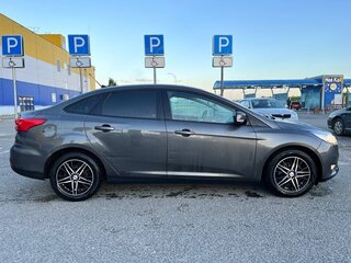 2017 Ford Focus III Рестайлинг, серый, 1300000 рублей, вид 3