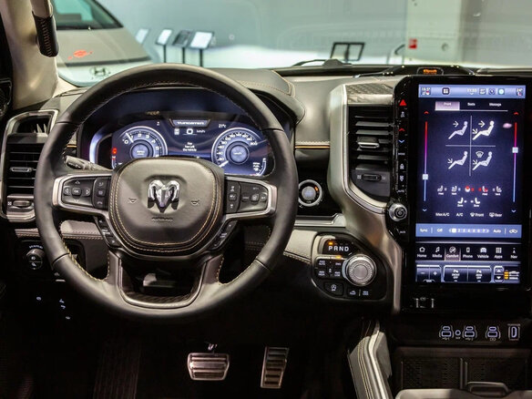 2026 Ram 1500 Crew Cab V Рестайлинг, синий, 11998000 рублей - вид 18