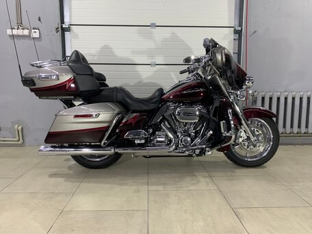 2015 Harley-Davidson Electra Glide, пурпурный, 1350000 рублей, вид 3