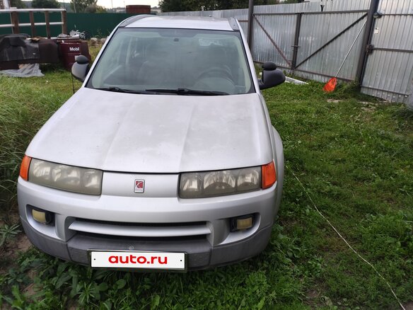 2003 Saturn VUE I, серебристый, 500000 рублей