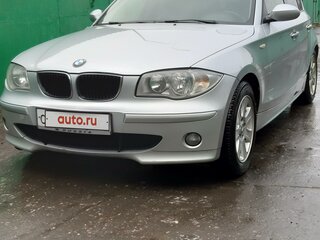 2005 BMW 1 серии 120i I (E81/E82/E87/E88), серый, 780000 рублей, вид 1