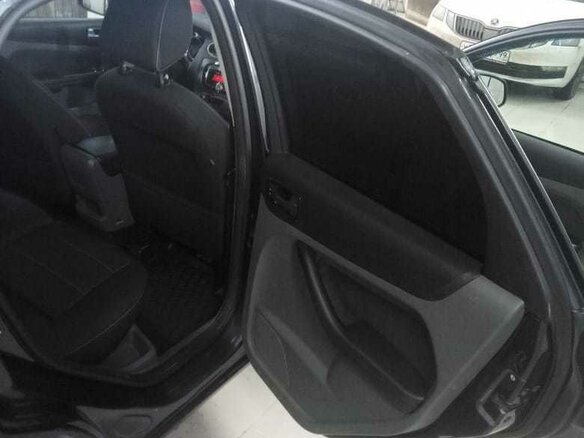 2010 Ford Focus II Рестайлинг, серый - вид 6