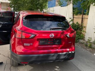 2018 Nissan Rogue Sport I, красный, 1850000 рублей, вид 4