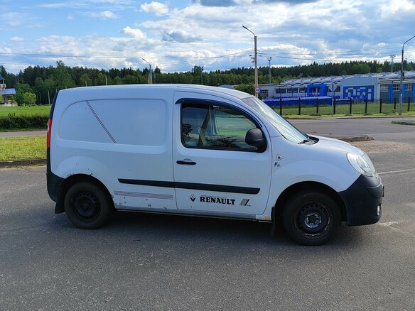 2013 Renault Kangoo, белый, 670000 рублей - вид 2