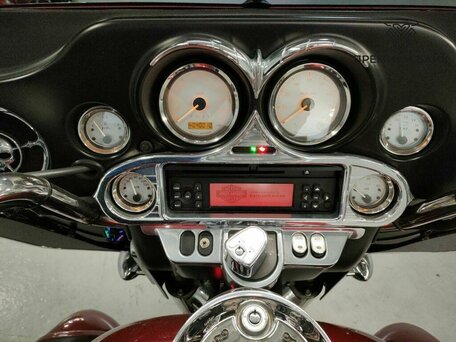 2013 Harley-Davidson Street Glide, красный, 1149000 рублей, вид 5