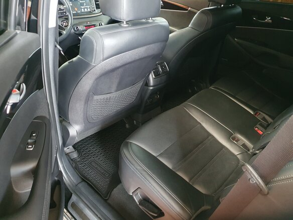2019 Kia Sorento III Prime Рестайлинг, чёрный, 4050000 рублей - вид 7