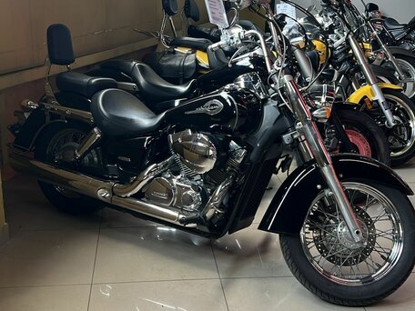 2006 Honda Shadow 750, чёрный, 450000 рублей, вид 4