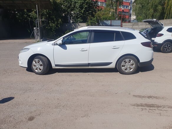 2010 Renault Megane III, белый, 600000 рублей - вид 7