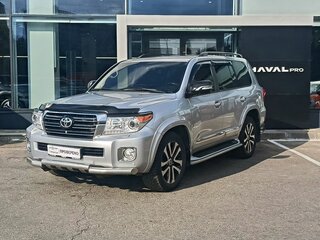 2015 Toyota Land Cruiser 200 Series Рестайлинг 1, серебристый, 3519000 рублей, вид 1