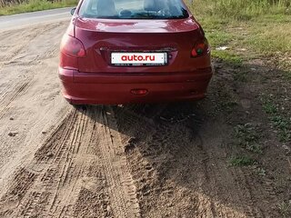 2007 Peugeot 206, красный, 110000 рублей, вид 3