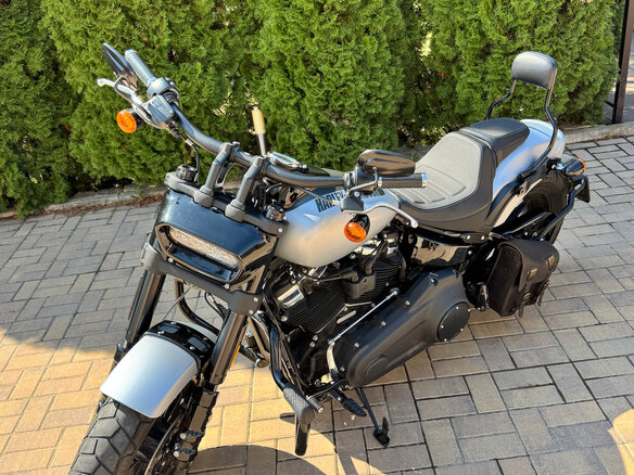 2019 Harley-Davidson Fat Bob, серый, 1770000 рублей - вид 5