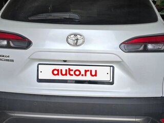 2022 Toyota Corolla Cross I, белый, 2650000 рублей, вид 4