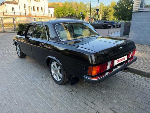 2007 ГАЗ 3102 «Волга», коричневый, 1900000 рублей - вид 2