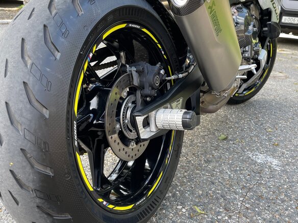 2021 BMW S 1000 R, серый, 1750000 рублей - вид 12