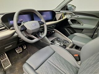 2025 Audi Q5 L III (GU), чёрный, 6500000 рублей, вид 5