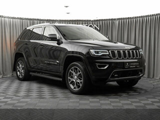 2020 Jeep Grand Cherokee IV (WK2) Рестайлинг, чёрный, 4280000 рублей, вид 2