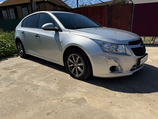 2012 Chevrolet Cruze I Рестайлинг, серебристый, 680000 рублей, вид 4