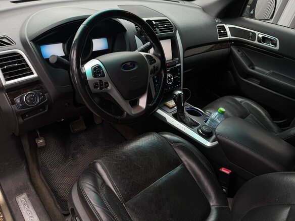2013 Ford Explorer V, зелёный, 2000000 рублей - вид 9