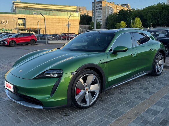 2021 Porsche Taycan 4S Cross Turismo I, зелёный