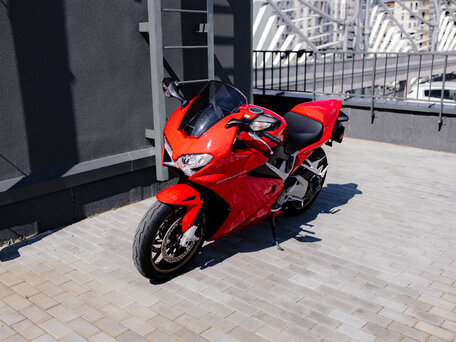 2014 Honda VFR 800, красный, 818955 рублей, вид 5