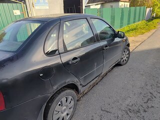 2010 Lada (ВАЗ) Kalina I, чёрный, 100000 рублей, вид 3