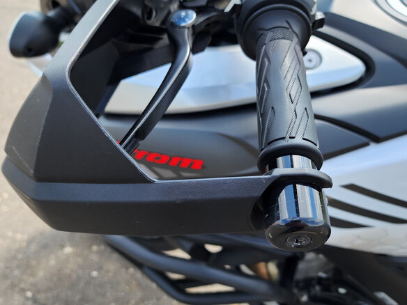 2018 Suzuki V-Strom 1000, белый, 1220000 рублей - вид 6