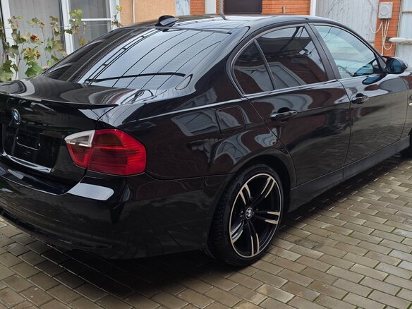 2007 BMW 3 серии 318i V (E90/E91/E92/E93), чёрный, 750000 рублей - вид 5