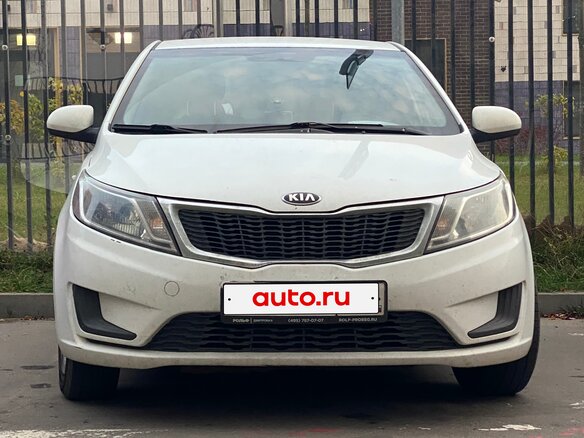 2014 Kia Rio III, белый, 630000 рублей - вид 1