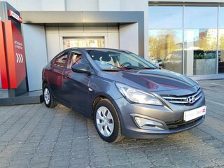2015 Hyundai Solaris I Рестайлинг, серый, 894470 рублей, вид 5