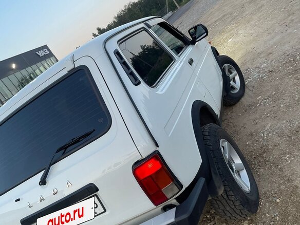 2021 Lada (ВАЗ) 2121 (4x4) I Рестайлинг (2020), белый, 765000 рублей - вид 5