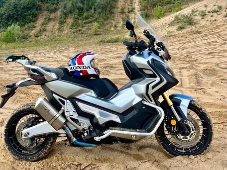2018 Honda X-ADV, серебристый, 950000 рублей, вид 1
