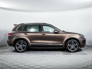 2012 Volkswagen Touareg II, коричневый, 1950000 рублей, вид 4