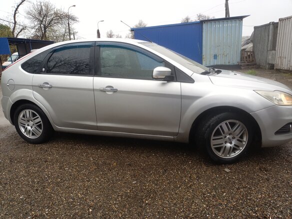 2008 Ford Focus II Рестайлинг, серебристый, 500000 рублей - вид 6