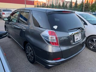 2013 Honda Fit Shuttle I Рестайлинг, серый, 1270000 рублей, вид 4