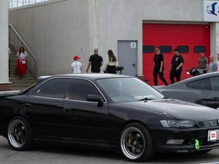 1993 Toyota Mark II VII (X90), чёрный, 950000 рублей, вид 2