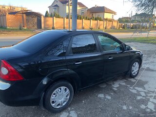 2008 Ford Focus II Рестайлинг, чёрный, 450000 рублей, вид 5