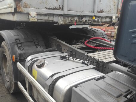 2023 Sinotruk Sitrak C7H, синий, 7500000 рублей, вид 5