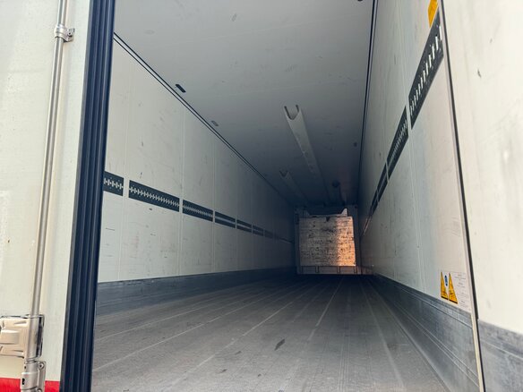 2024 Schmitz Cargobull SKO, белый, 12234000 рублей - вид 14
