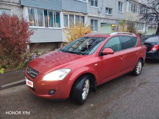 2008 Kia Ceed I, красный, 550000 рублей, вид 1