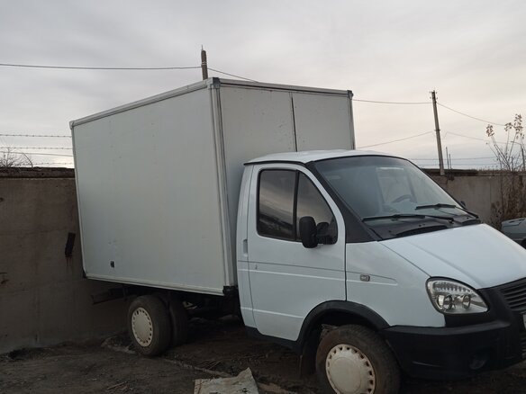 2004 ГАЗ ГАЗель (3302), белый, 490000 рублей