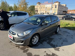 2012 Hyundai Solaris I, серый, 695000 рублей, вид 1