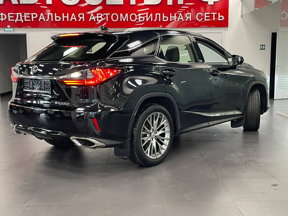 2017 Lexus RX 200t IV, чёрный, 3120000 рублей - вид 16