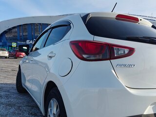 2015 Mazda Demio IV (DJ), белый, 980000 рублей, вид 3