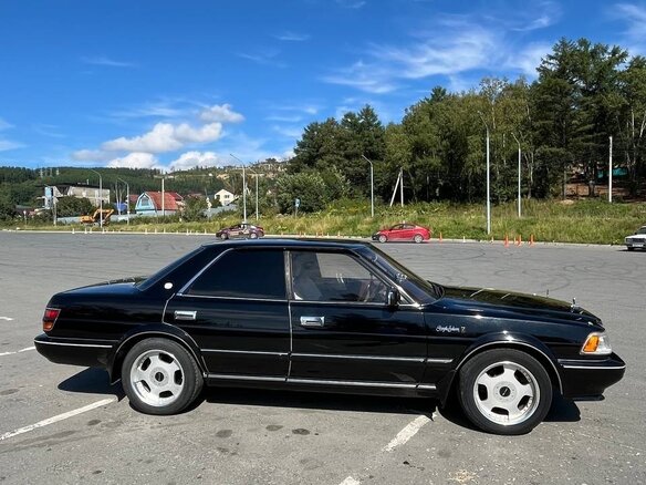 1988 Toyota Crown VIII (S130), чёрный, 1000000 рублей - вид 7