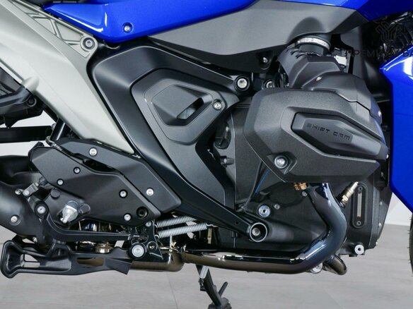 2026 BMW R 1300 RS, синий, 2399000 рублей - вид 9